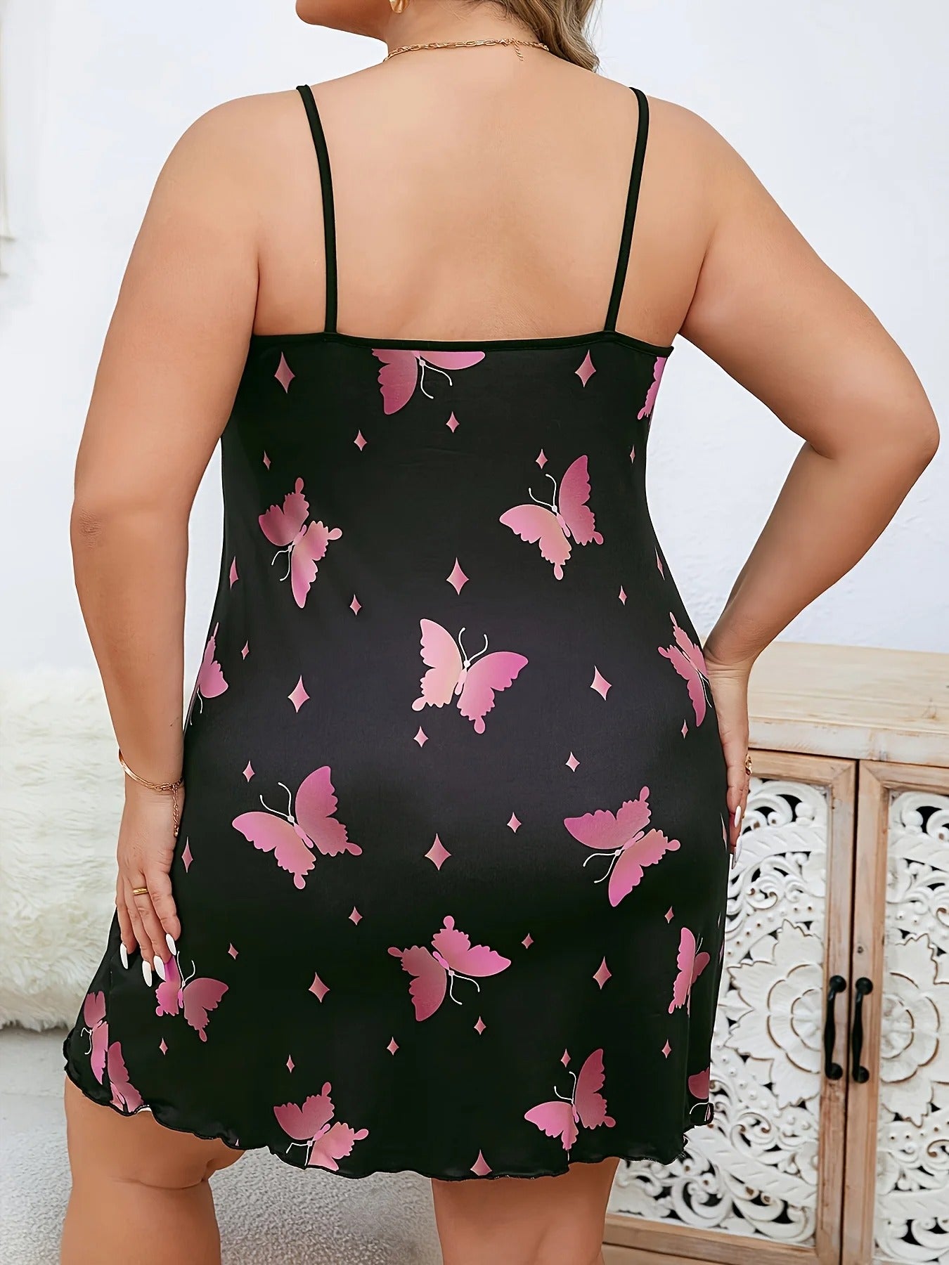 Chemise de nuit Saint-Valentin grande taille : Élégance et confort pour toutes les silhouettes